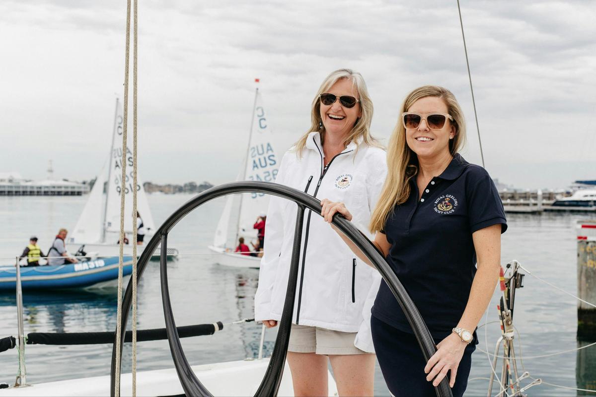 Women's Sailing