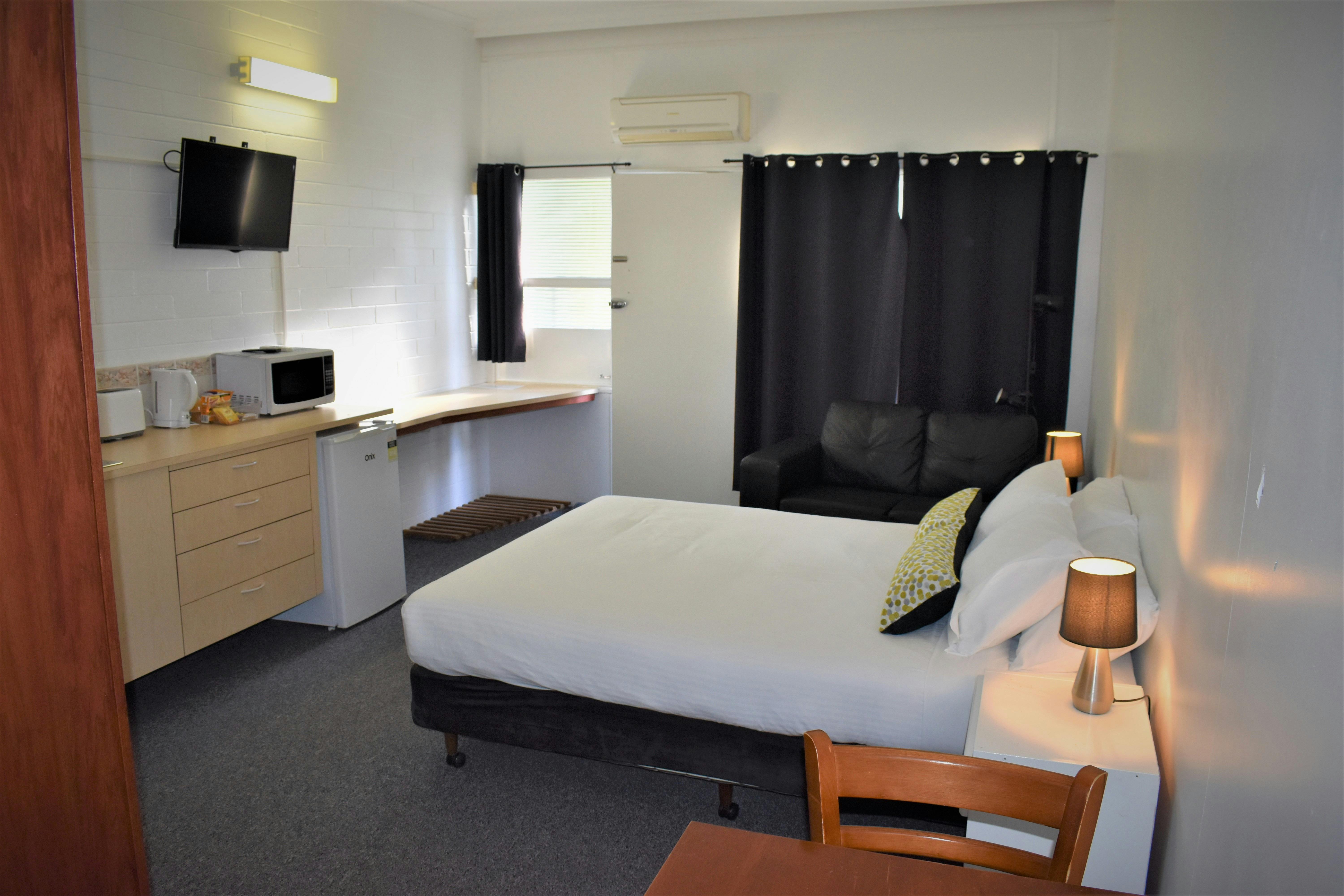 Spa and Kitchenette suite