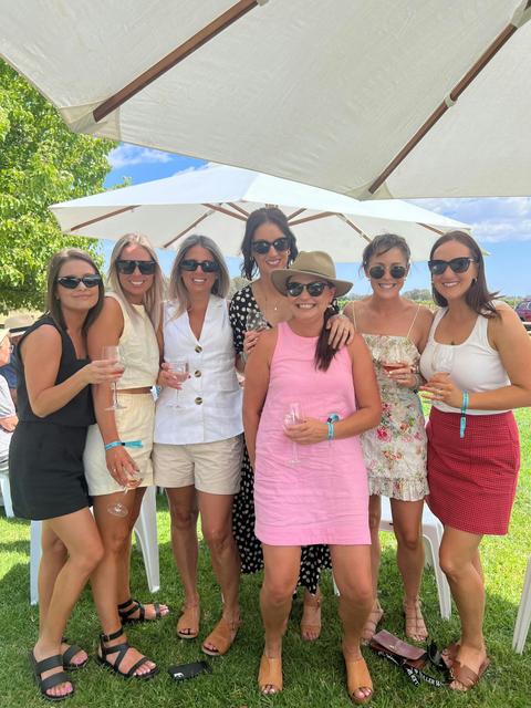 Sip and Pour Wine Tours