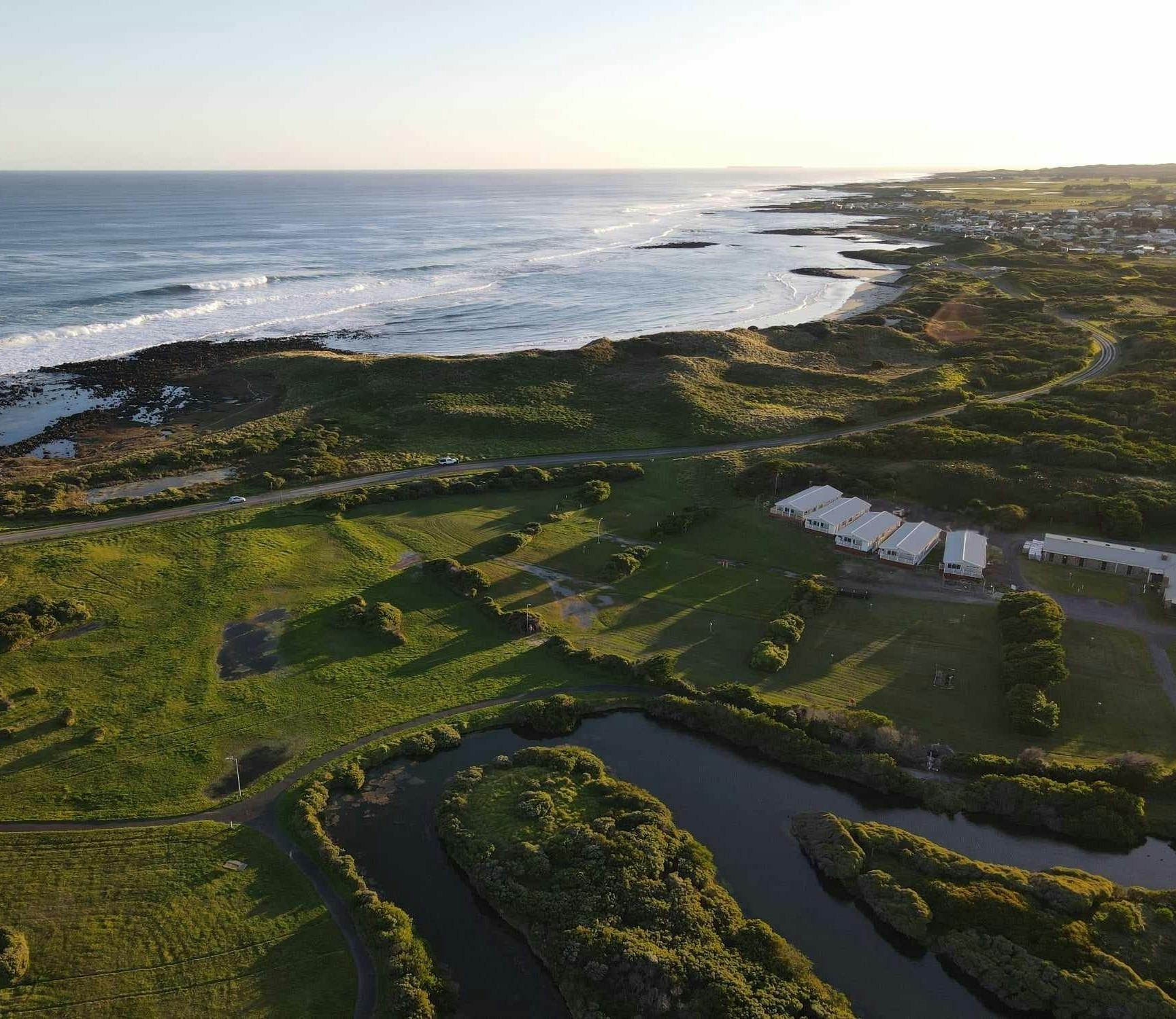 Southcombe Caravan Park Deluxe Villas