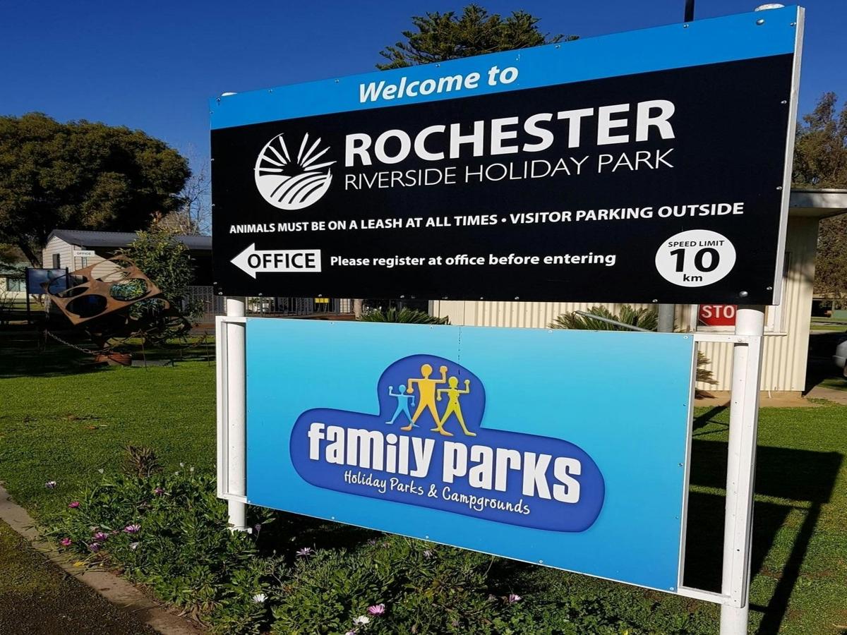 Welcome to Rochester Riverside Holiday Park