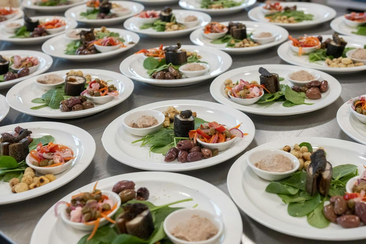Kooyang (eel) Tasting Plate