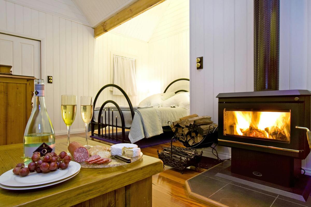 Warm heater in the spacious lounge of the Studio Cottage