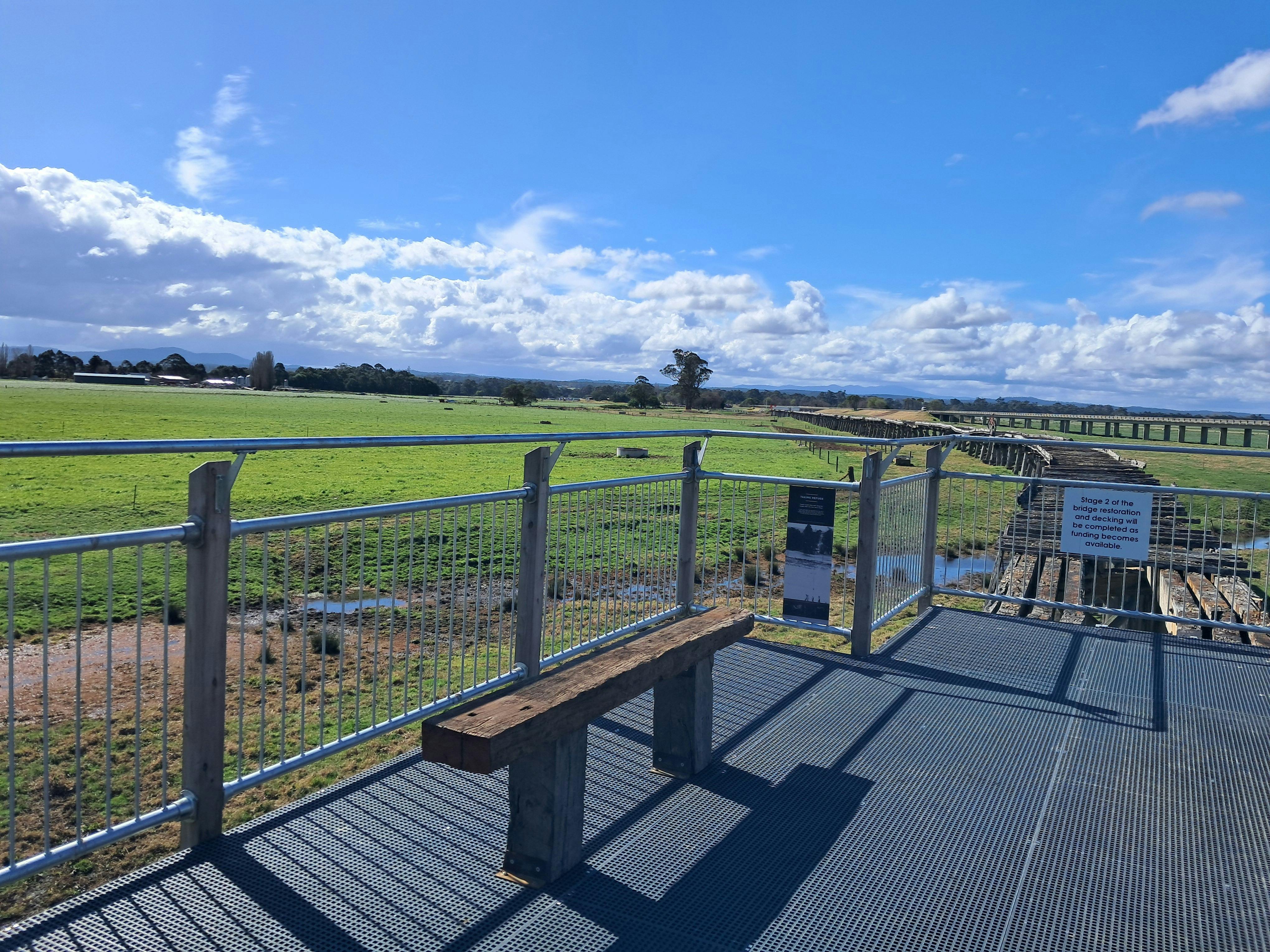 Western viewing platform, Snowy Rail Bridge