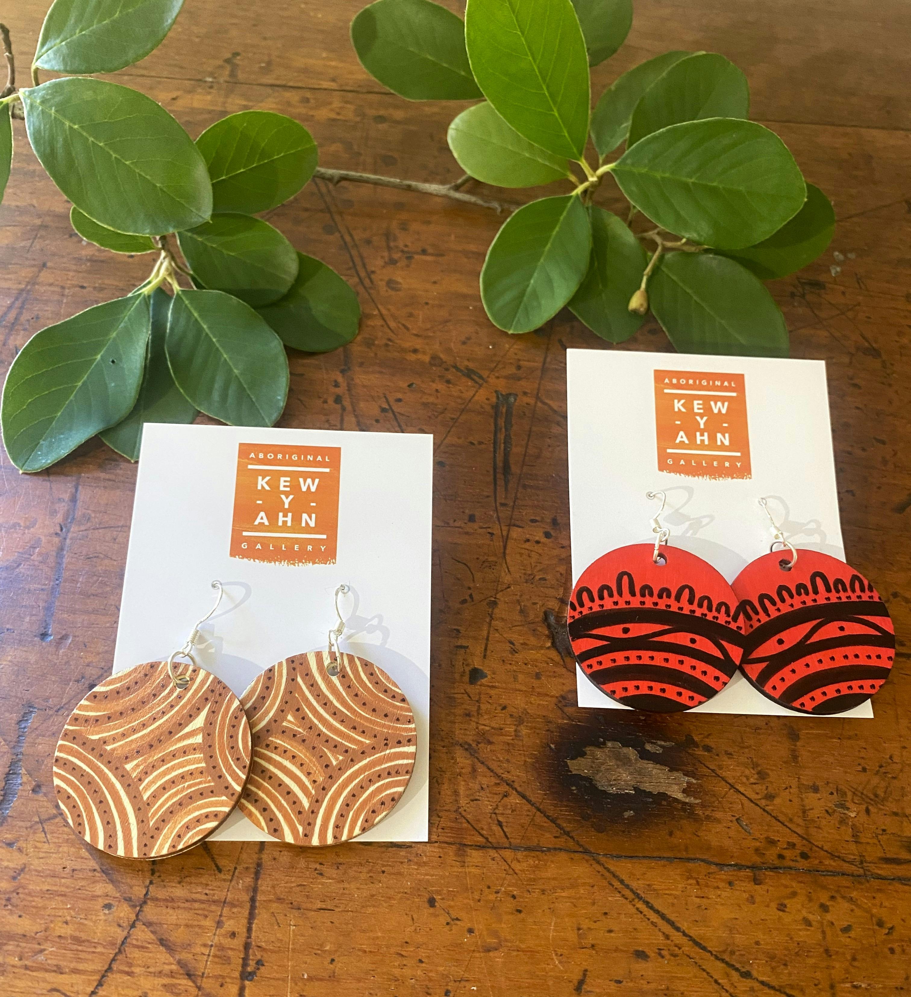 Handmade jewellery is popular at Kew-Y-Ahn Aboriginal Gallery