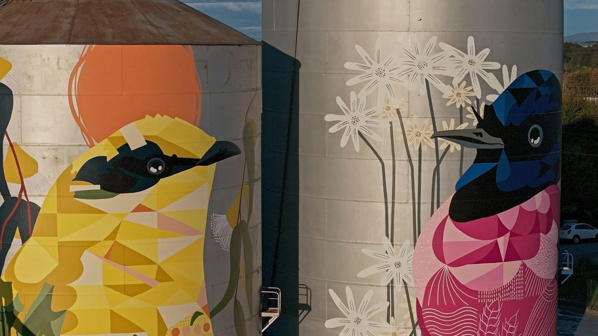 Rutherglen Silo Art