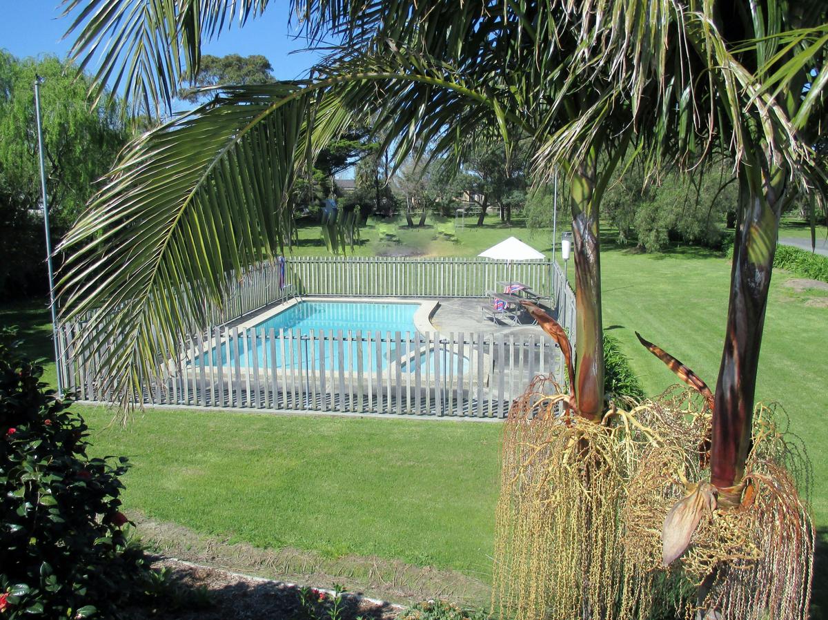 Outdoor swimming pool
