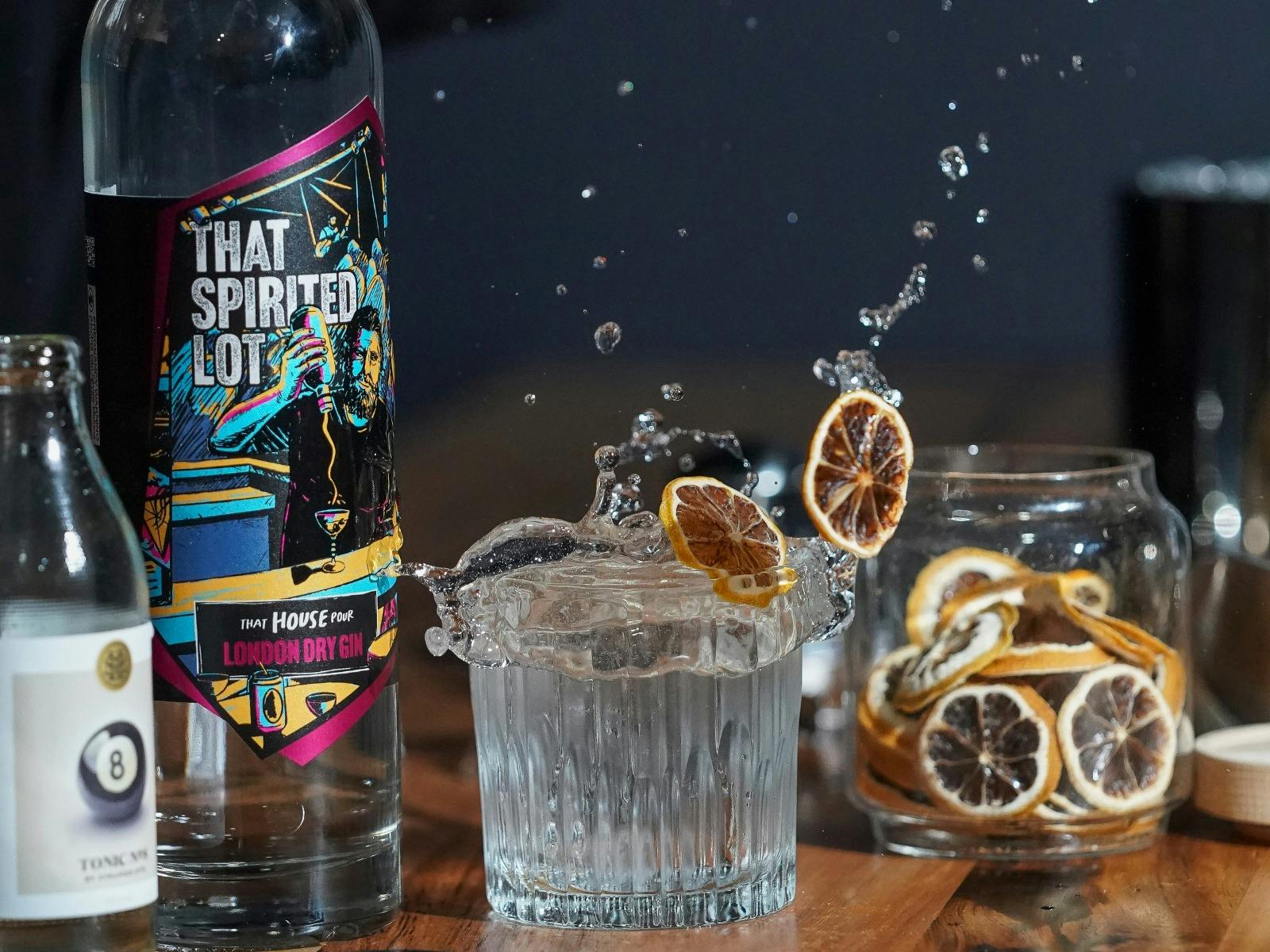 That House Pour gin
