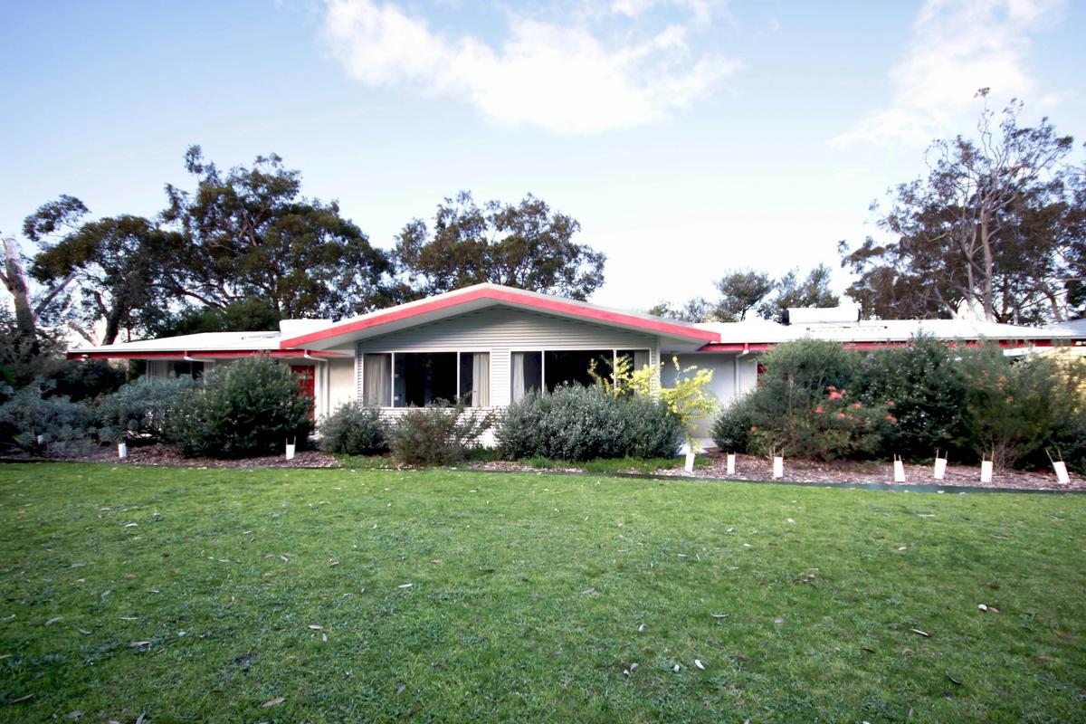 Abbey Motel Style Rooms