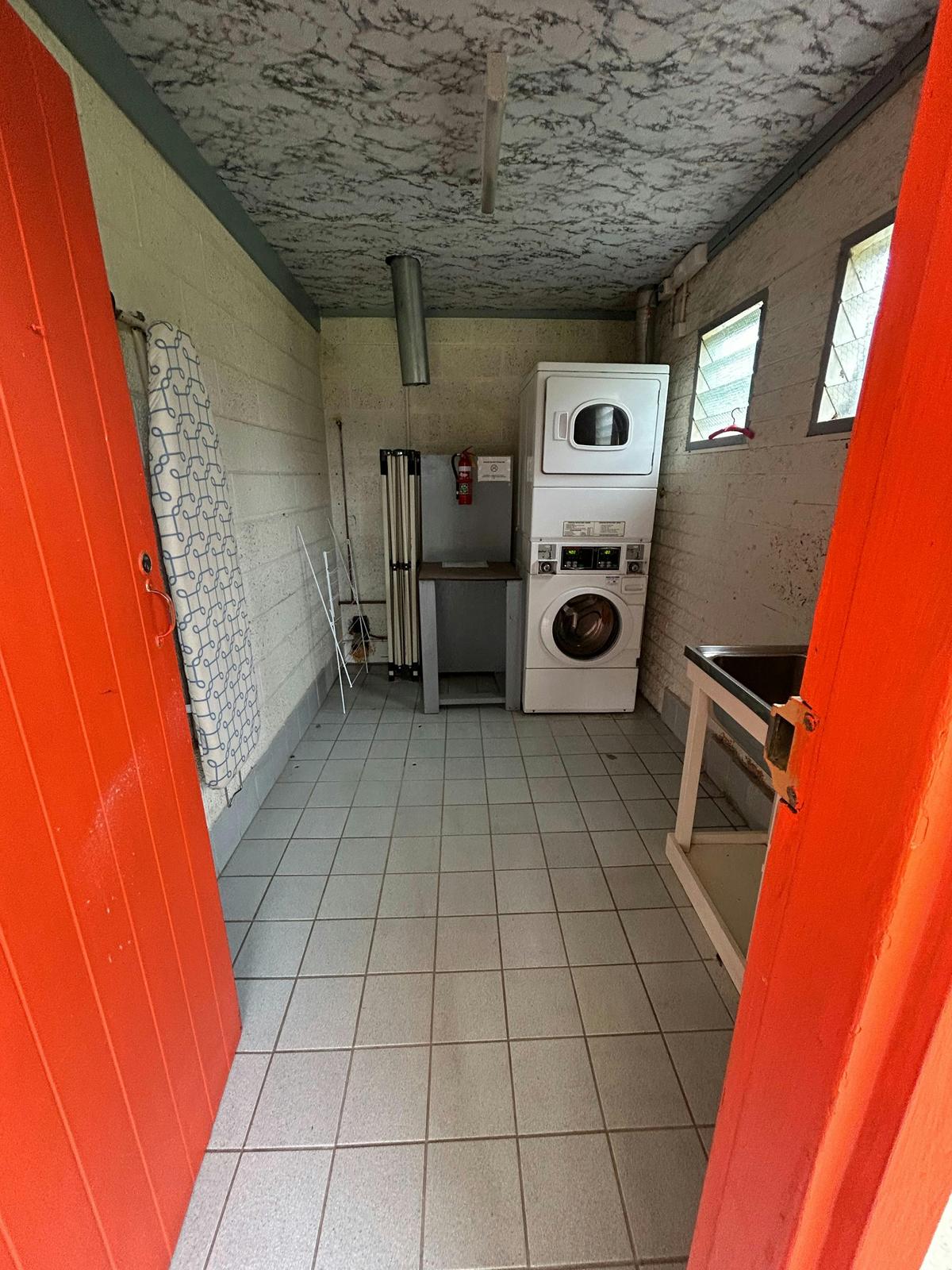 Unpowered campsite Stratford Caravan Park