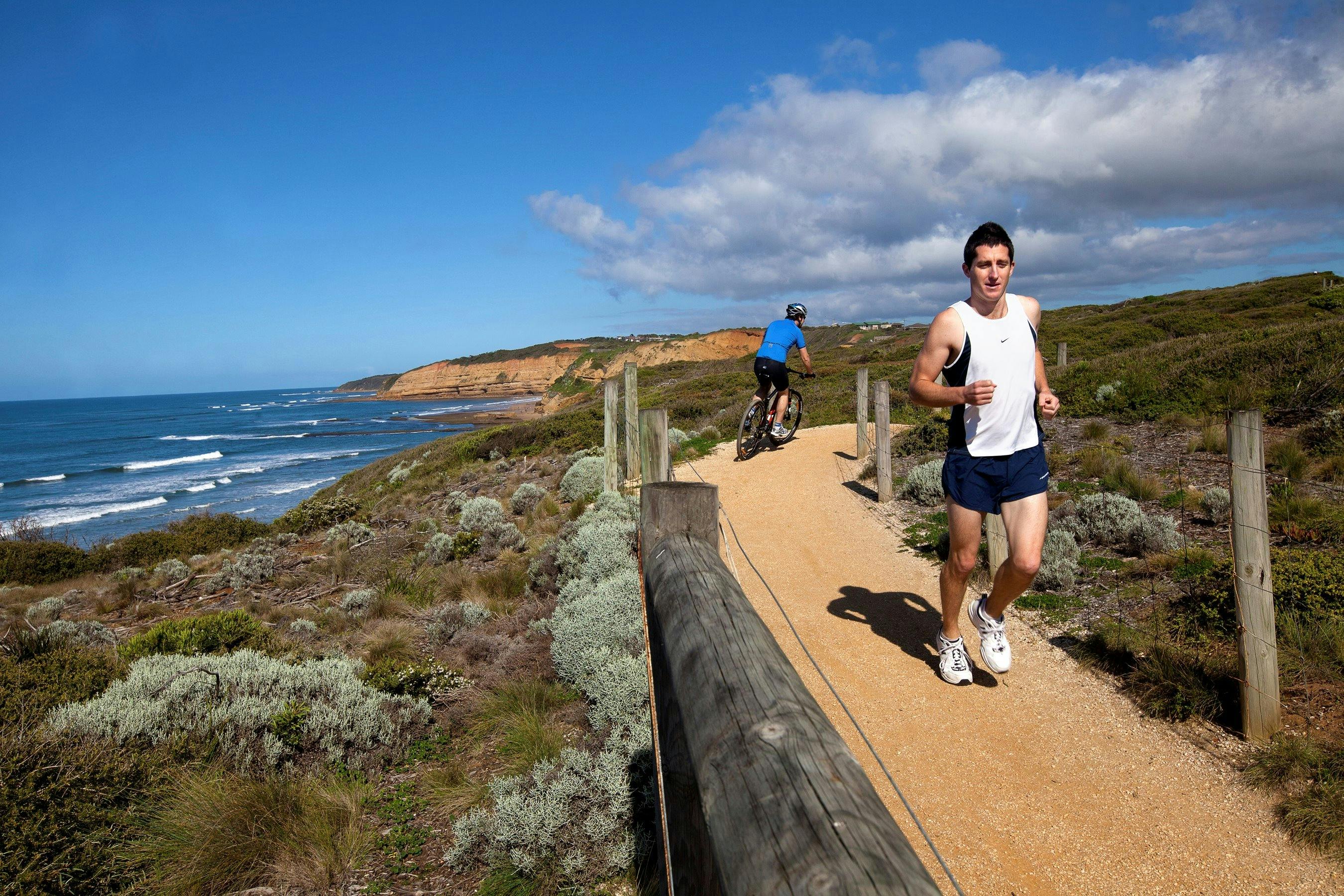 Enjoy the wonderful track of the Surf Coast Walk