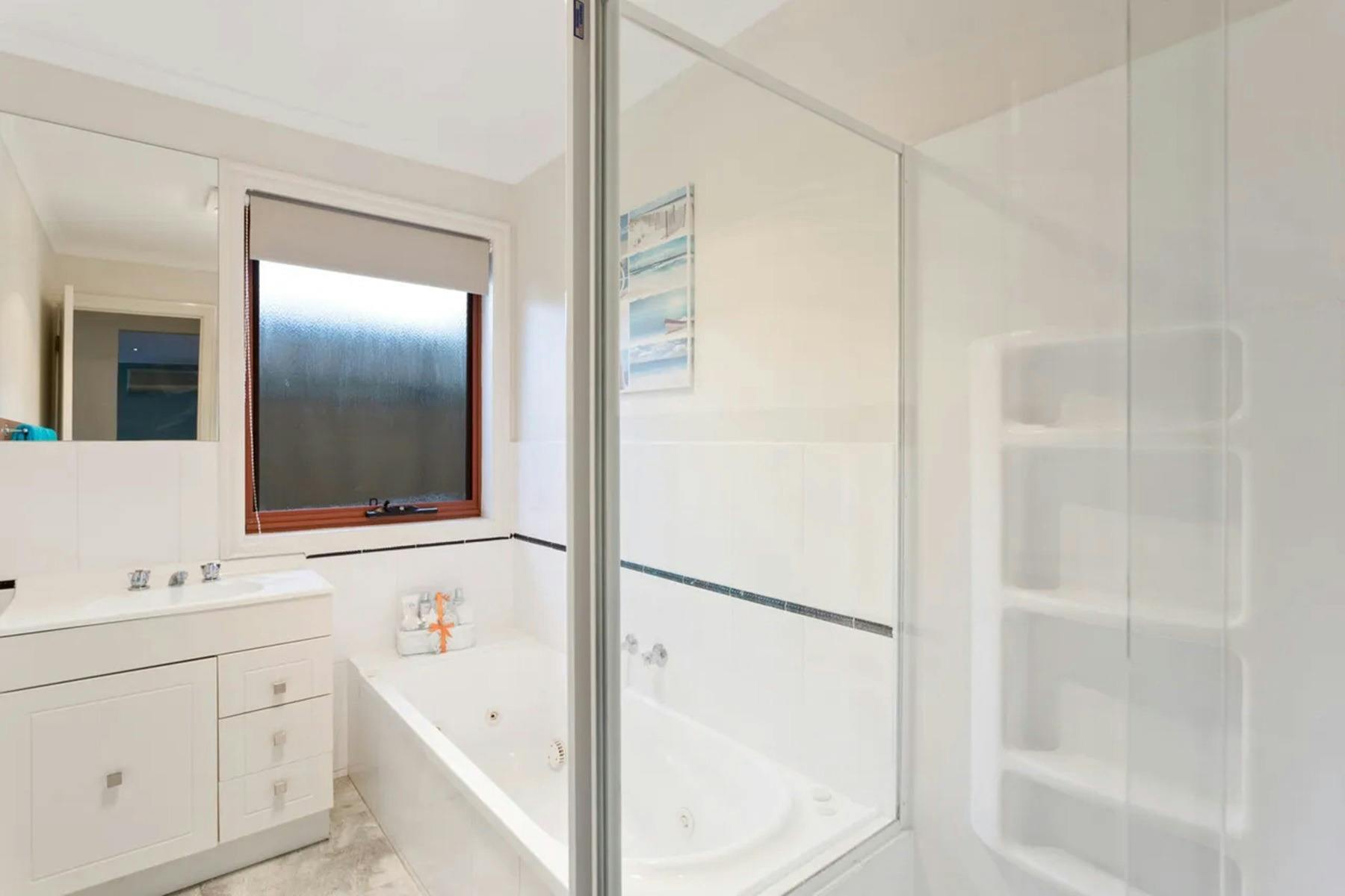 Inverloch Accommodation - The Blue Bay