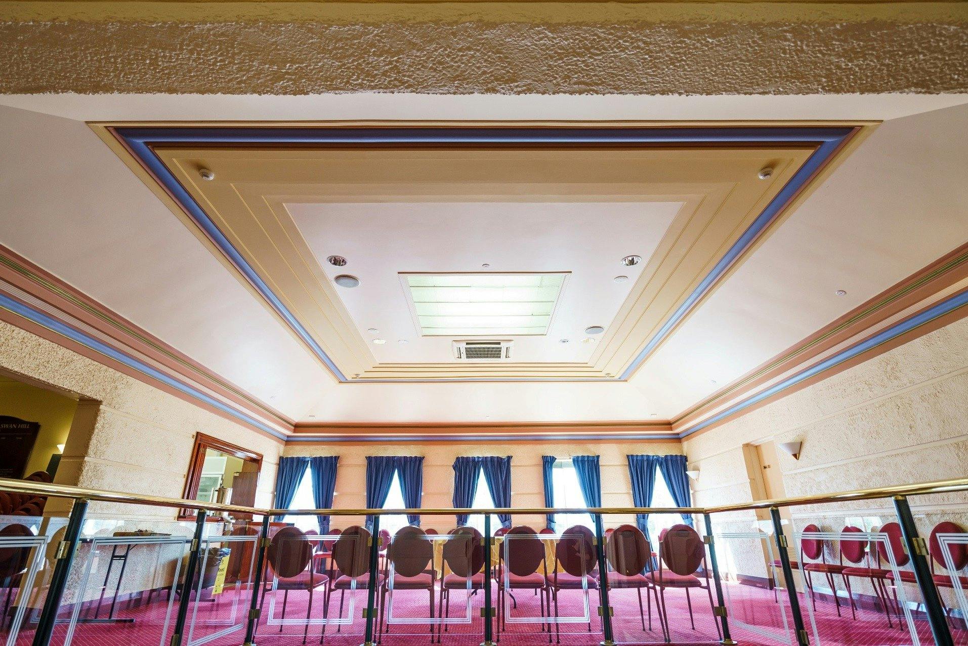 Mezzanine area first floor