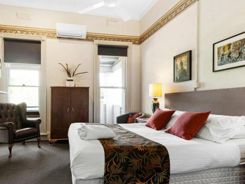 Ensuite King Room