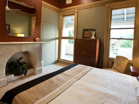 Ensuite Room Delatite Hotel Mansfield