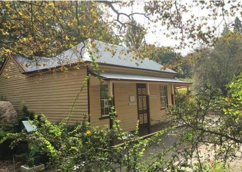 The Adam Lindsay Gordon Craft Cottage