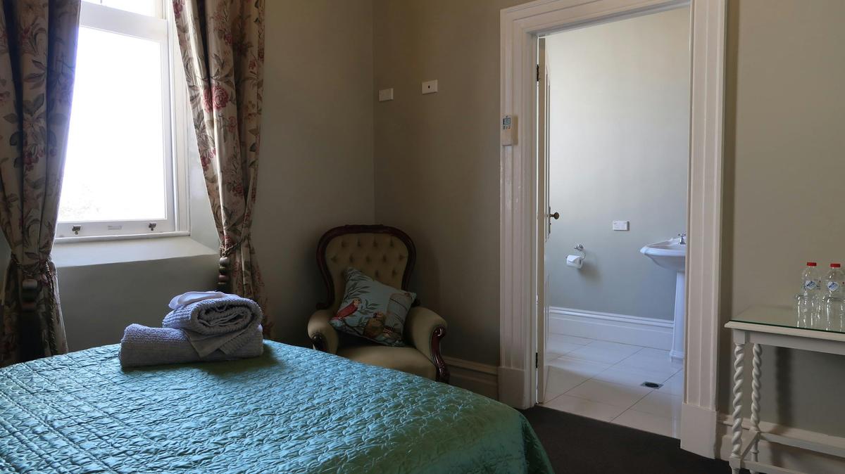 Sister Marayd's room ensuite