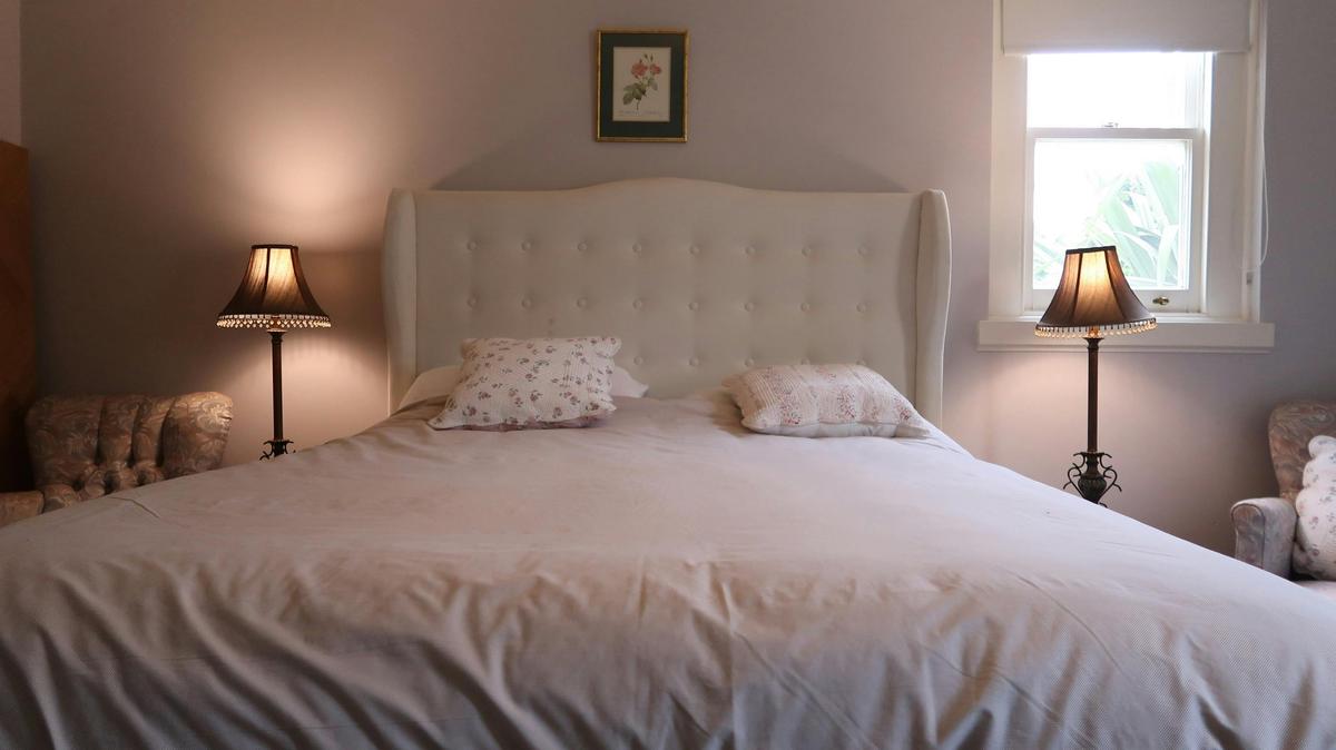 The garden room bedroom