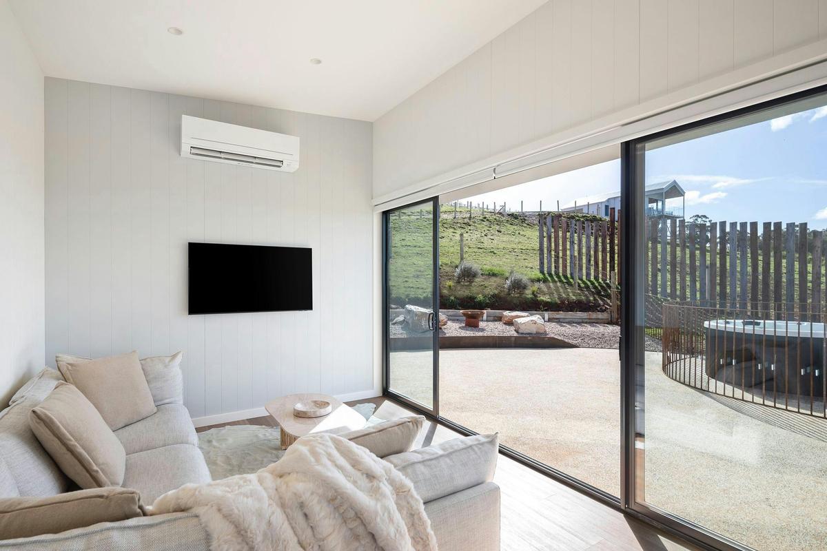 Mt Bellevue, located in the King Valley is one of the most picturesque farms & vineyards in Victoria