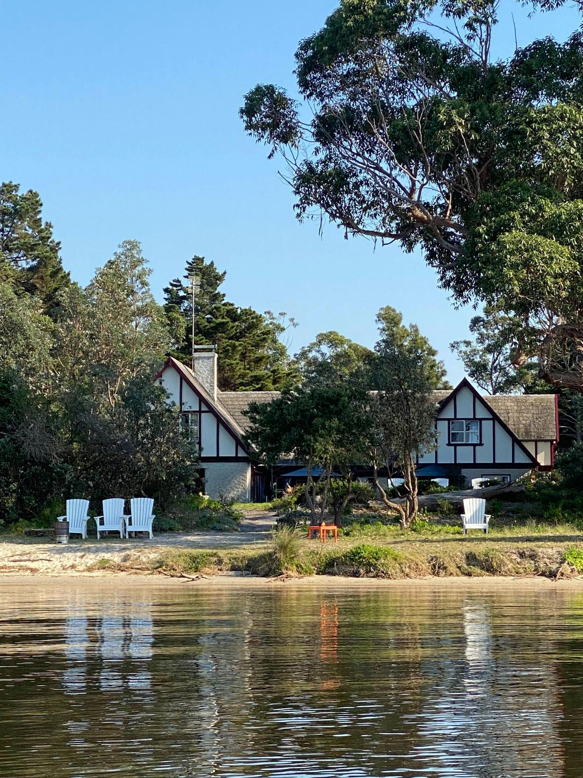 Lakes side