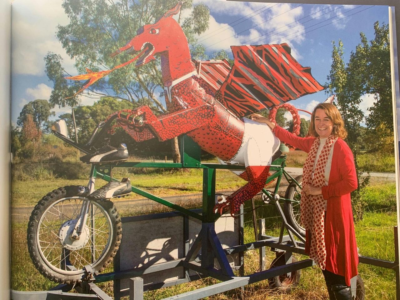 I want a wallaby! Sculpture by John Hale (Molong)