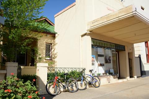 The Glen Bakery