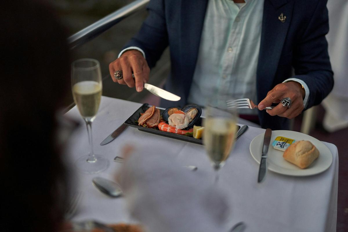 Entree Tasting Platter