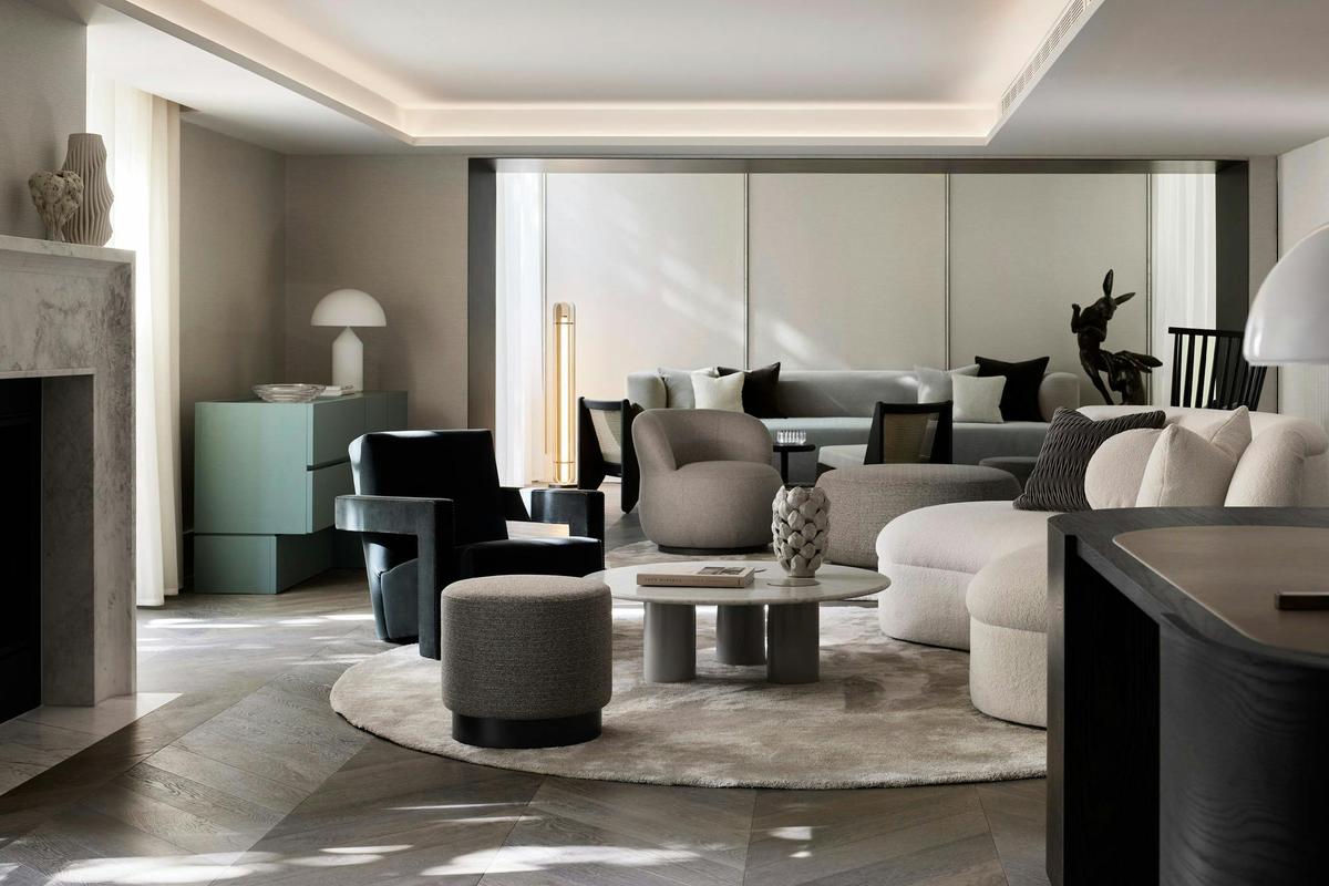 The Lyall - Foyer