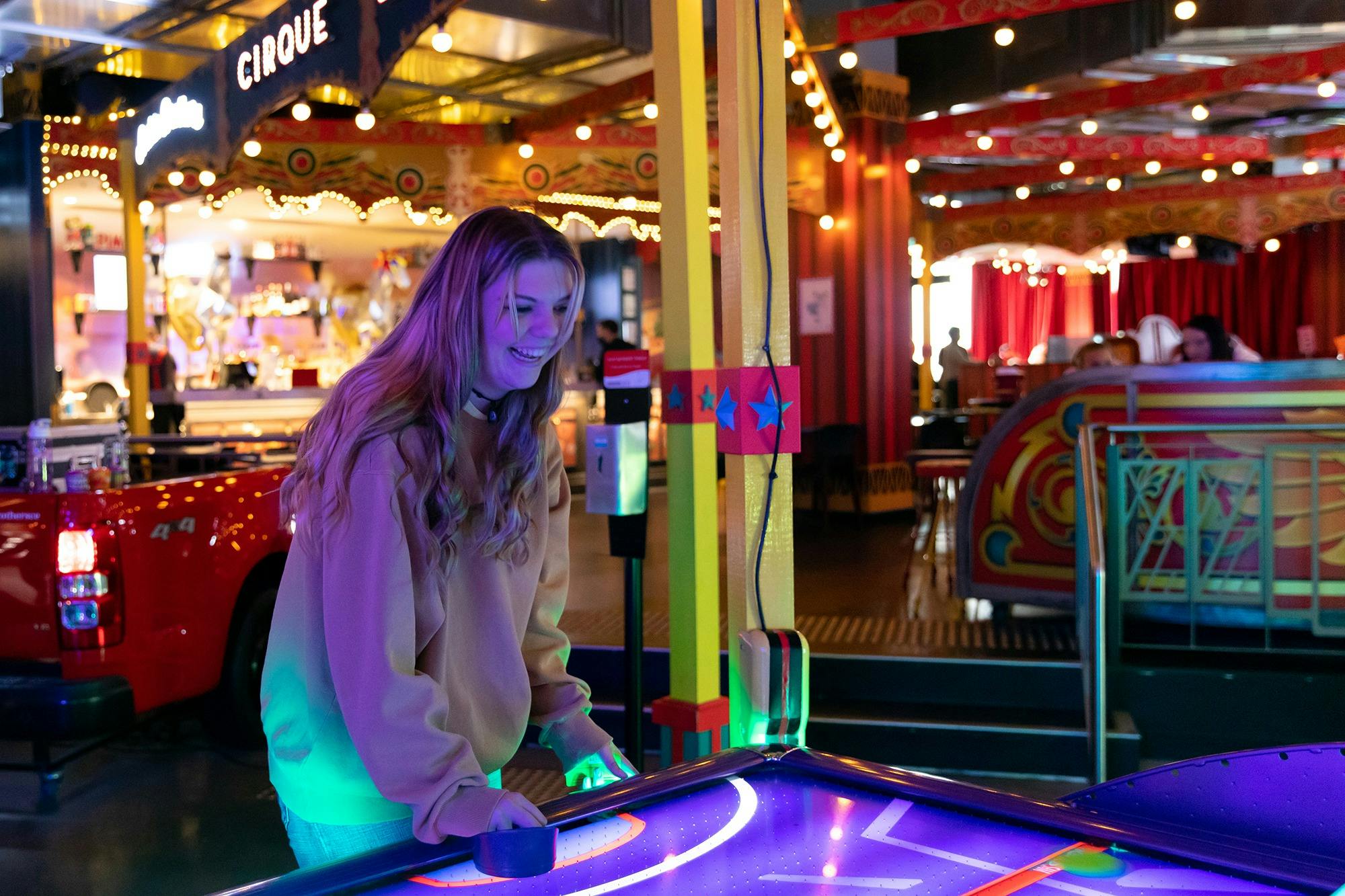 Archie Brothers Cirque Electriq