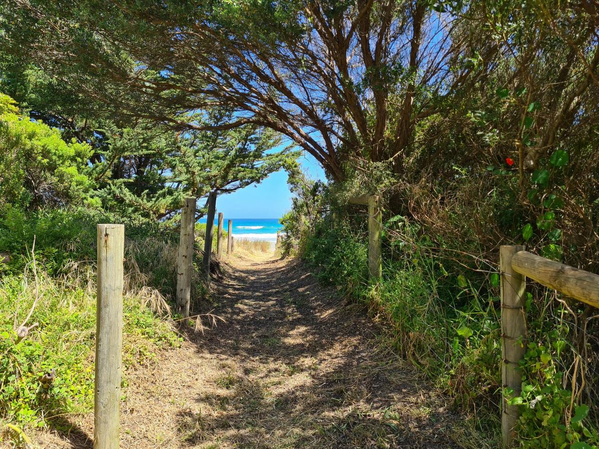 Skenes Creek Foreshore Caravan Park