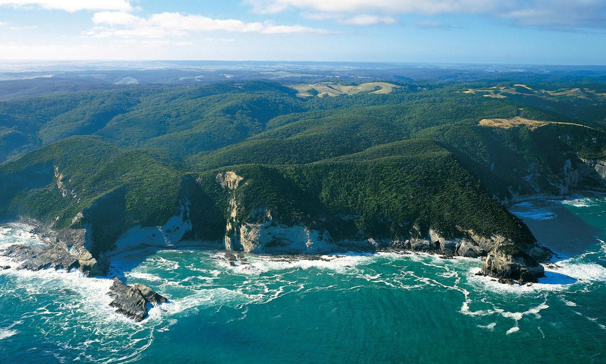 Moonlight Head on the way to the 12 Apostles