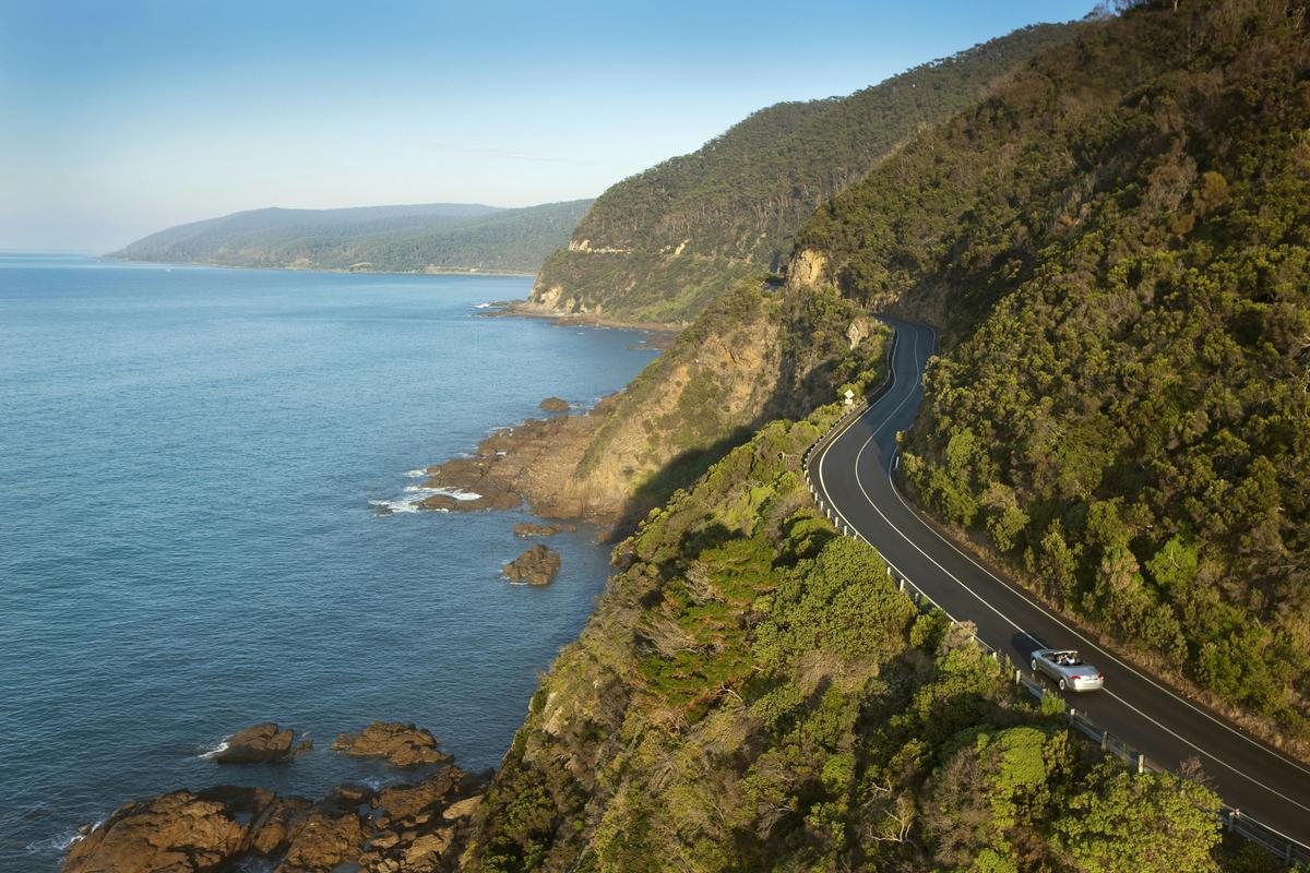 The spectacular Great Ocean Road