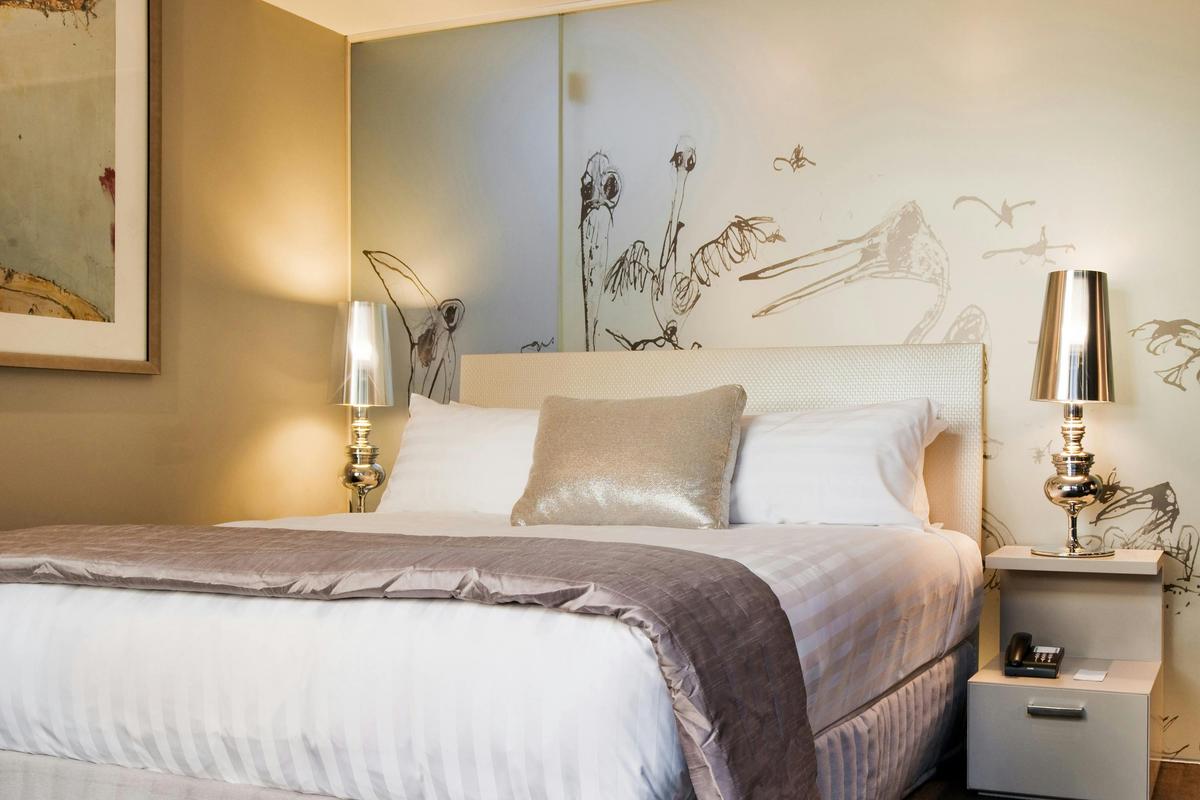 Deluxe Studio Suite Twin