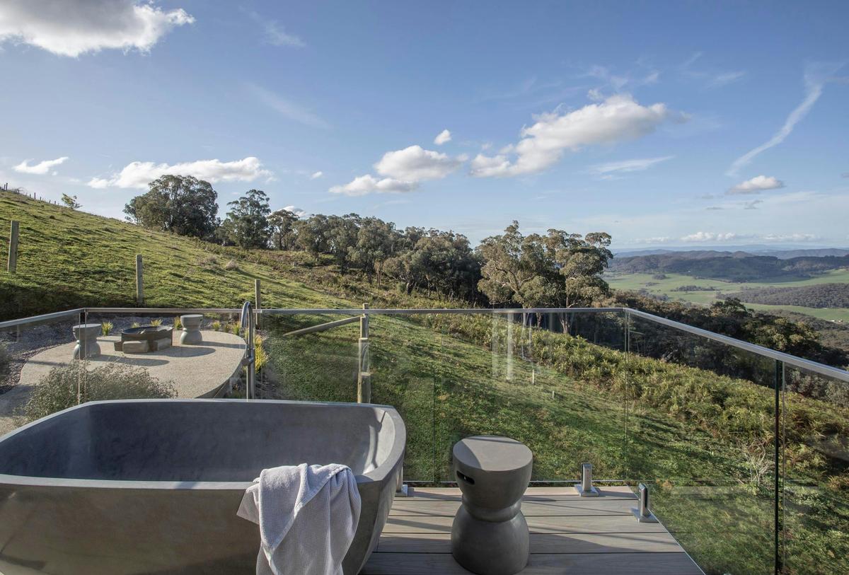 Views and Outdoor Bath at The Lookout by Mt Bellevue