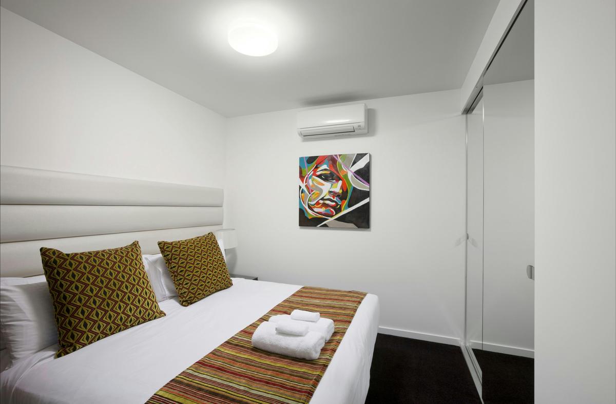 Sebel Docklands Apartment