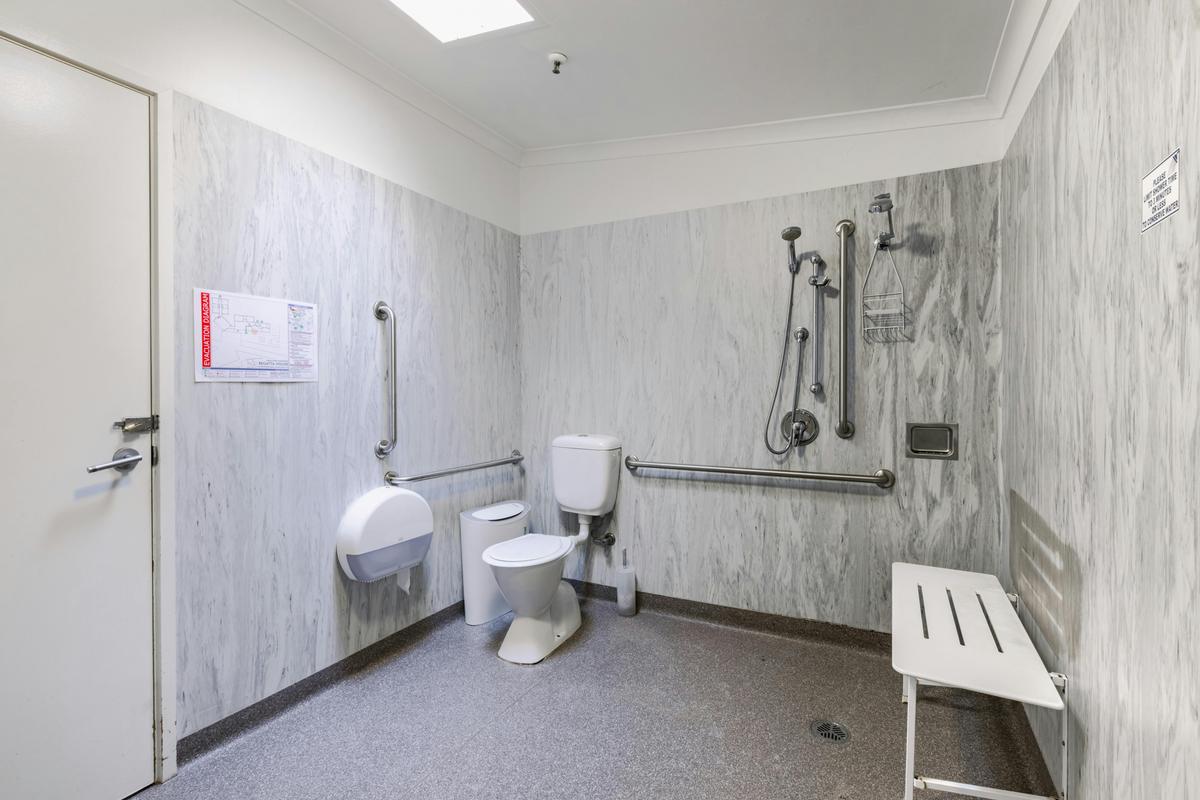 Accessible Bathroom - Regatta House