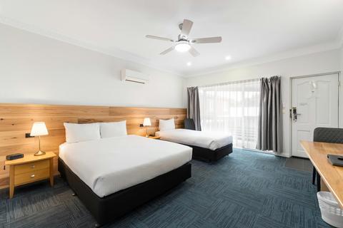 The International Apollo Bay