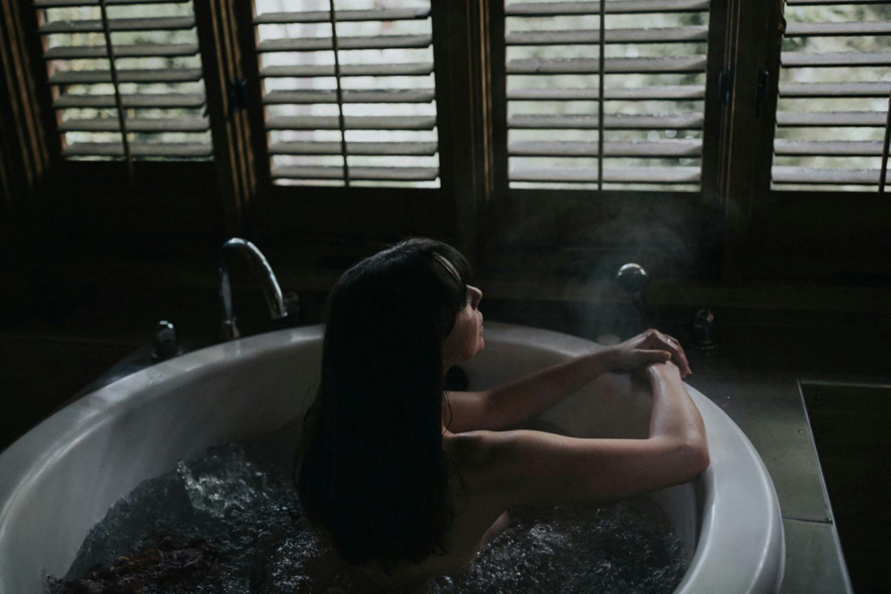 Lake House Treetop Mineral Soak