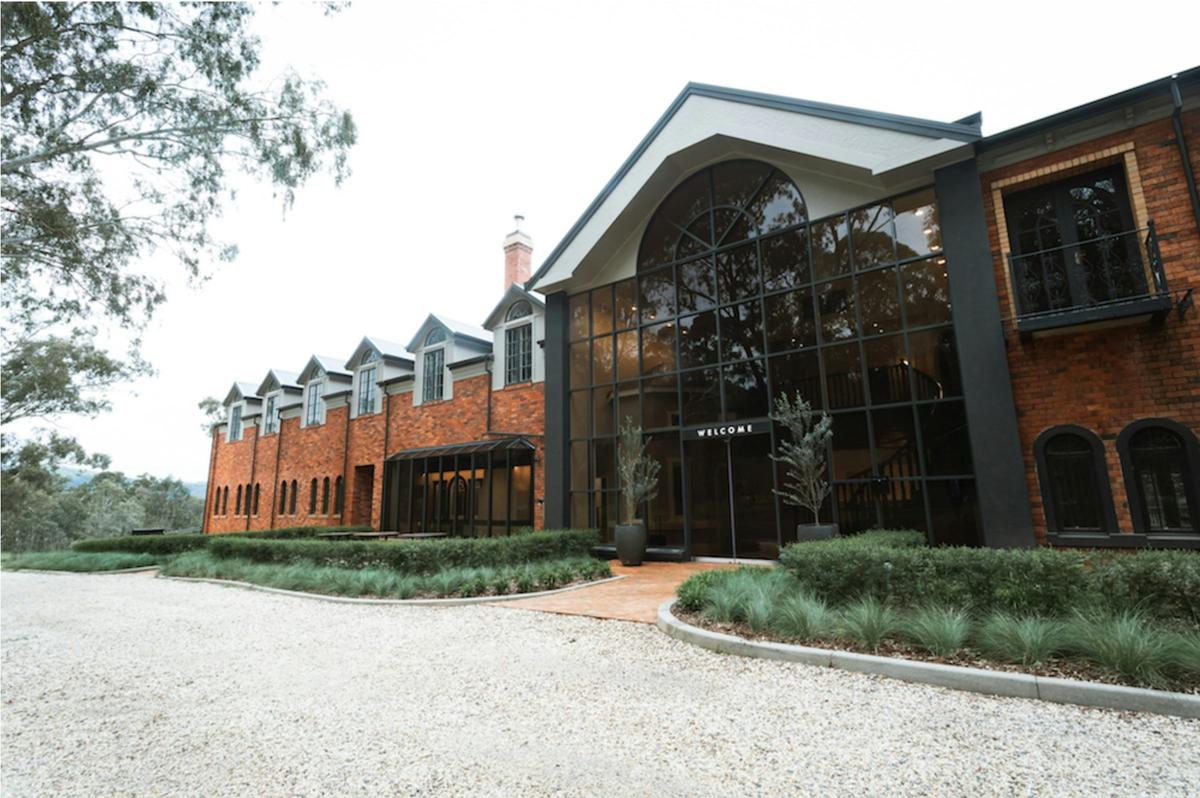 Main Entrance, Trawool Estate
