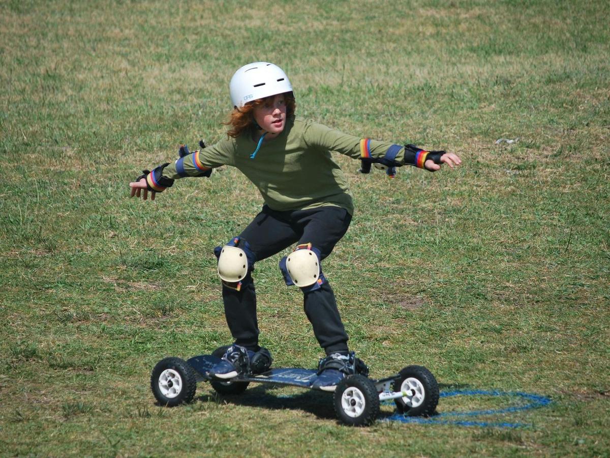 Mountainboarding