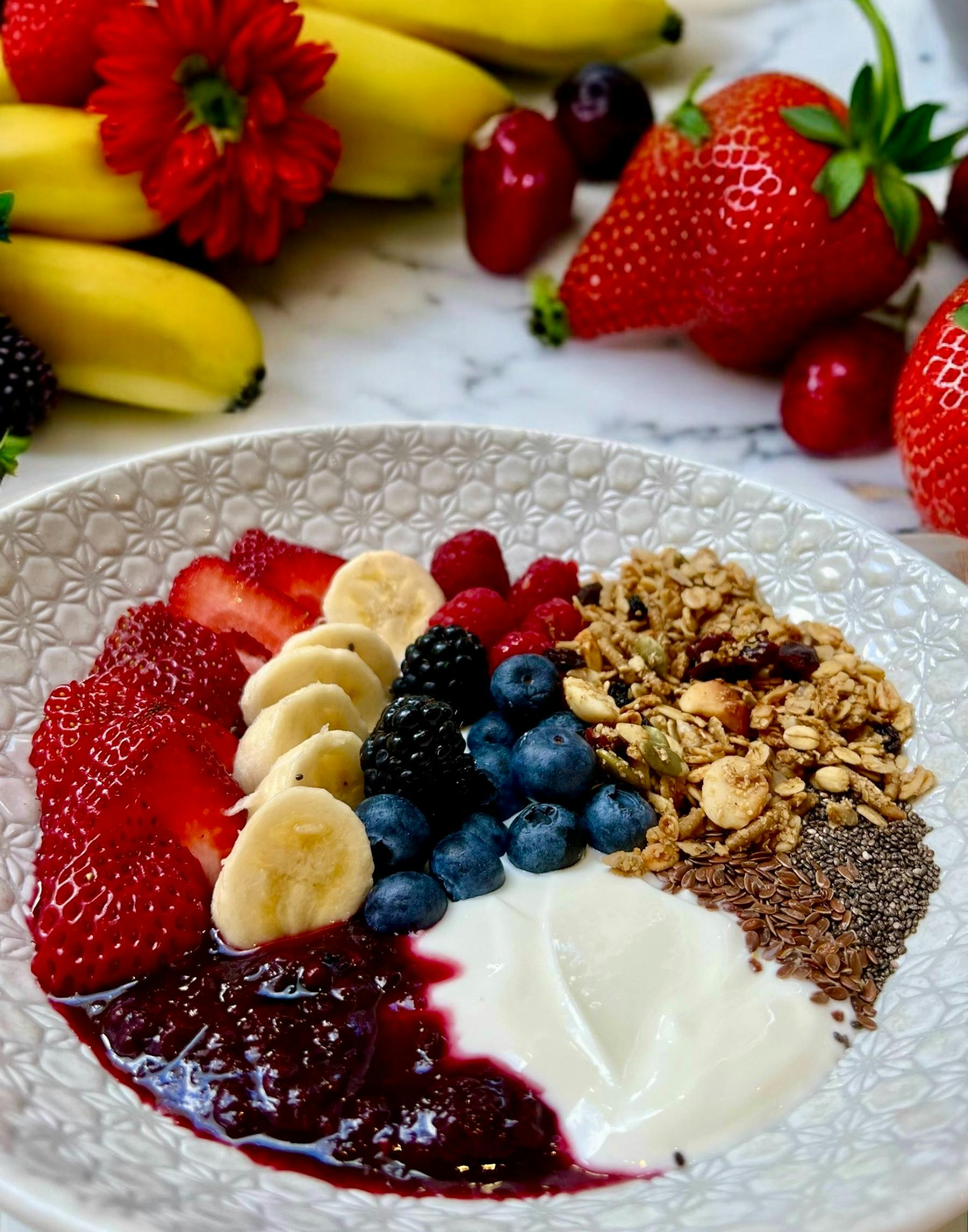 Tomo's Little Collins - Breakfast