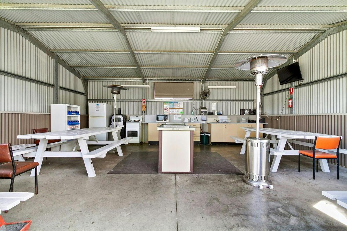 Traralgon Holiday Village