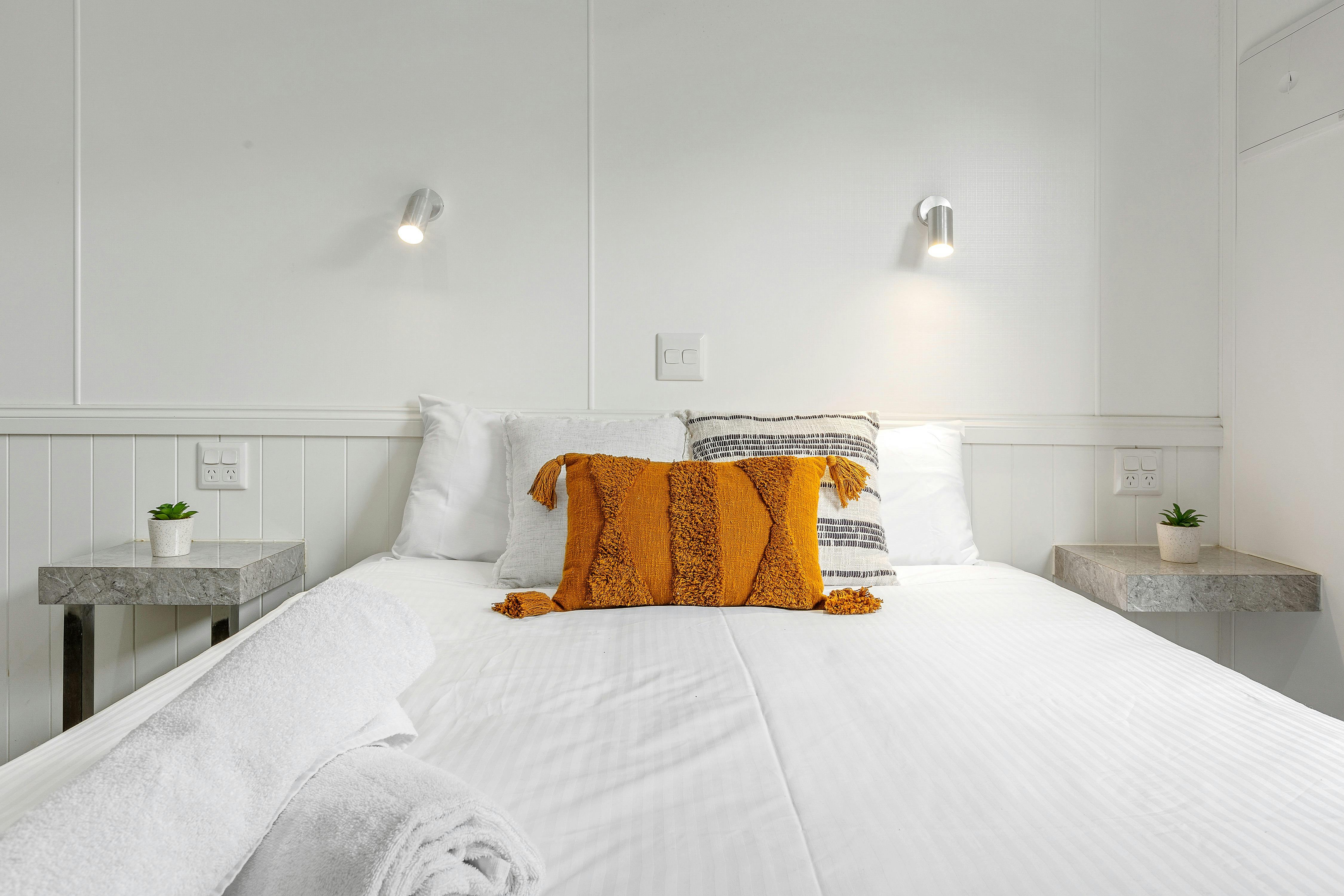 Standard Cabin (1BR) Bedroom