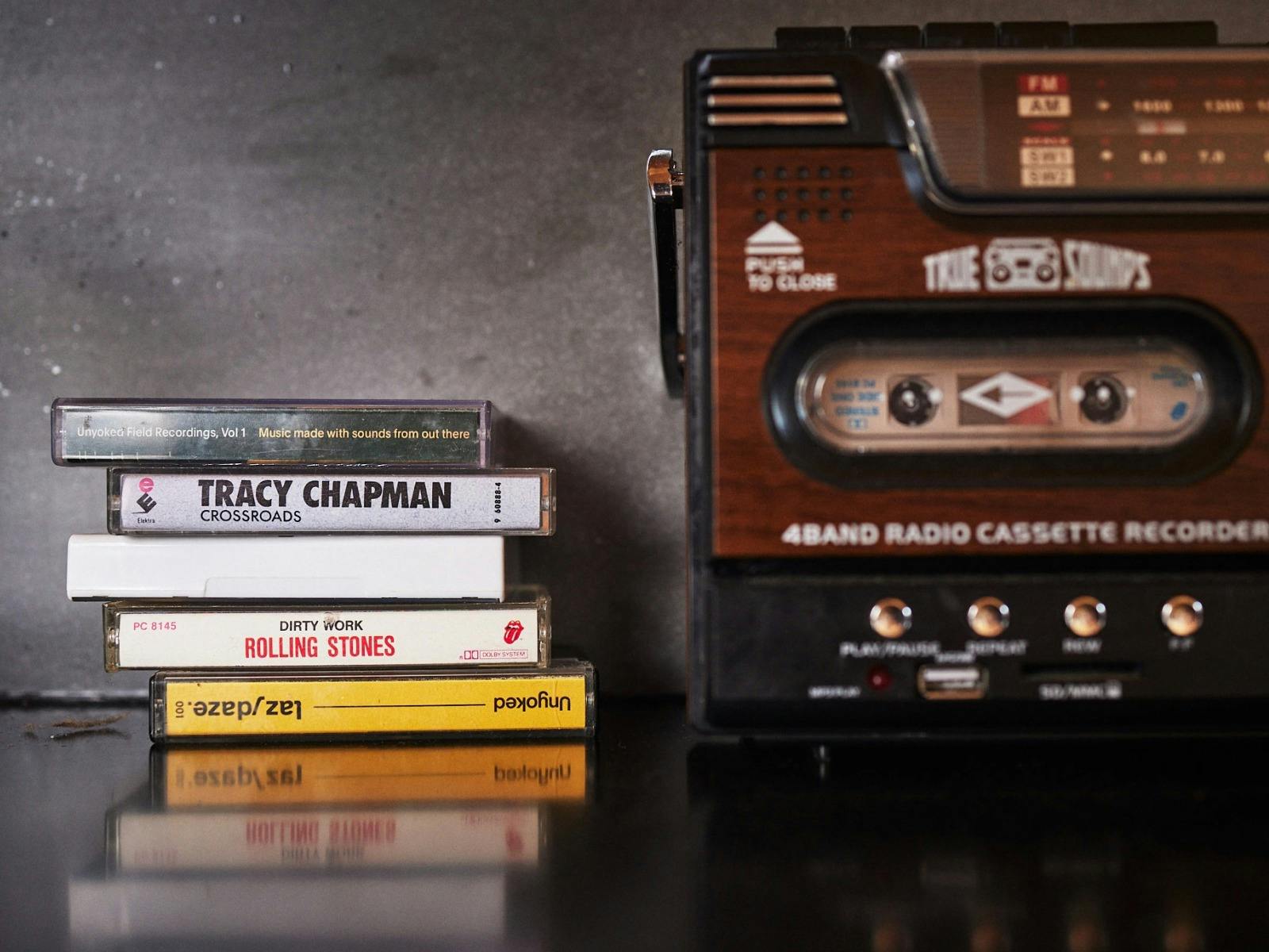 unyoked cabin casette player