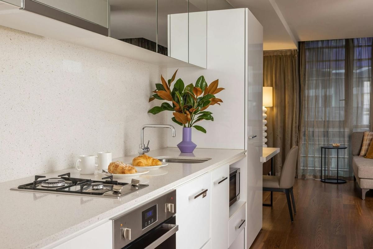 Studio Apartment
