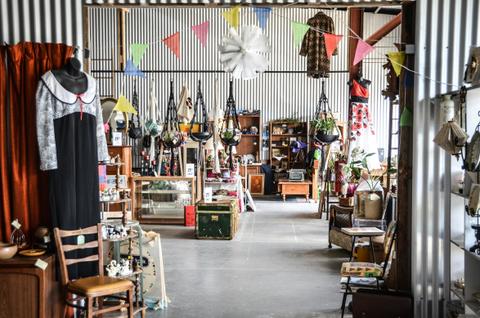 Vintage Traders Emporium