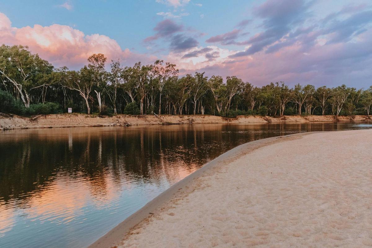 Thompson's Beach