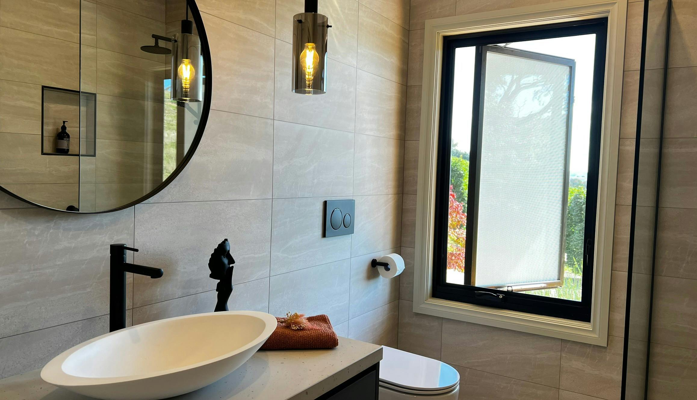 Ensuite to King Bedroom