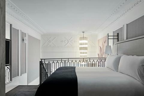 Two level Loft Suite