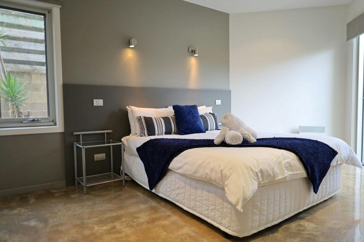 Bedroom 2 - downstairs